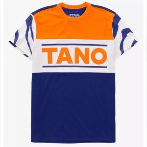 Medium Star Wars Ahsoka Tano T-Shirt Our Universe Colorblock Her Universe